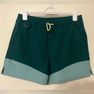 Old Navy Stretchtech Go-H2O Shorts